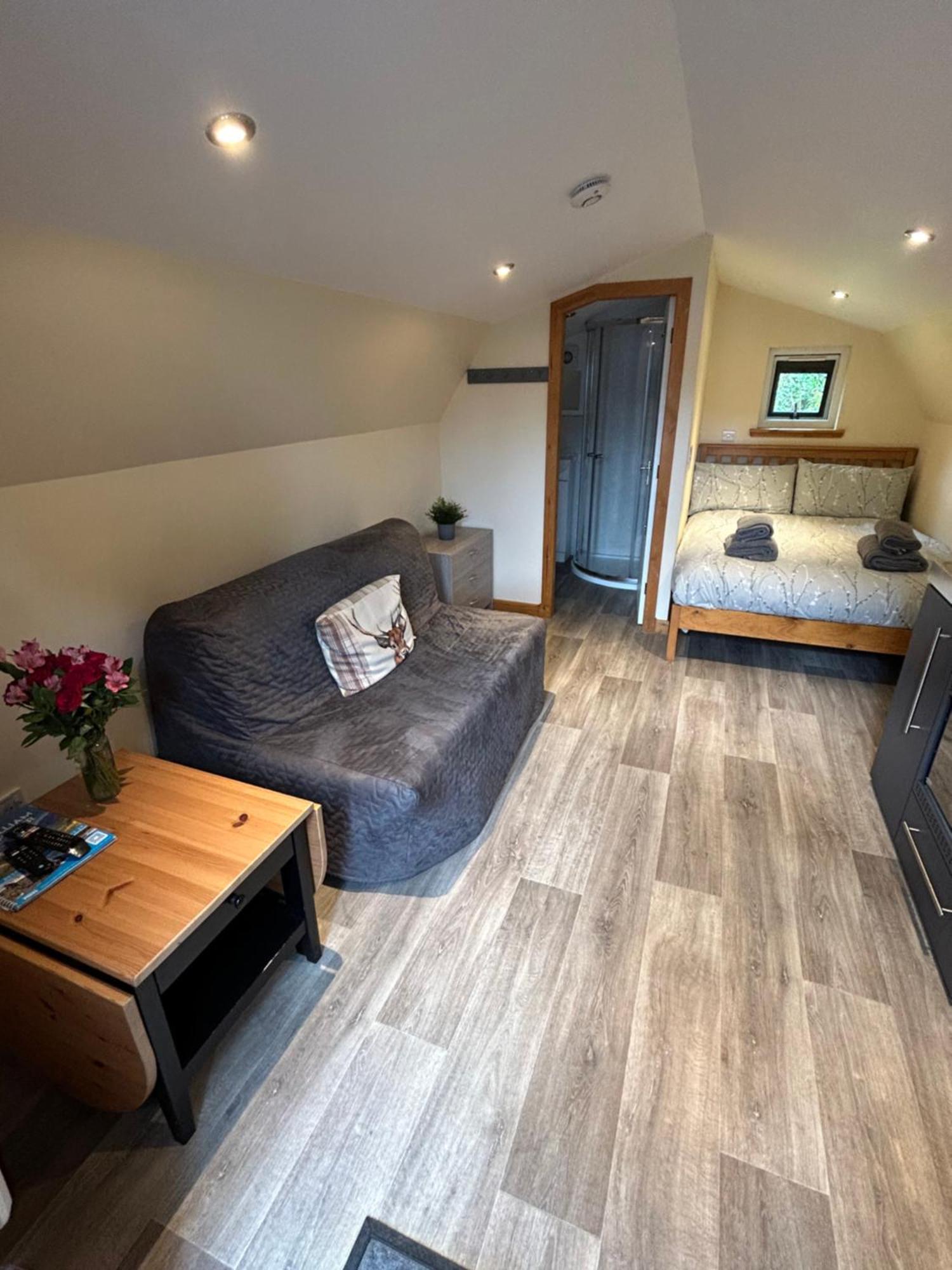 Morvan Pod & Hot Tub Fort William Exterior photo